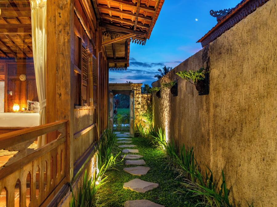 Fachada de la propiedad