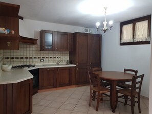 Fridge, microwave, oven, stovetop - PO LAZISE HOUSE (Lazise)