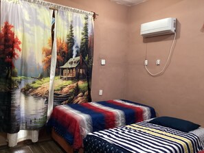 2 bedrooms, desk, free WiFi, bed sheets