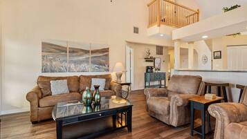 Condo, Multiple Beds, Balcony, Garden View (Meadow Brook Resort Getaway) | Interior