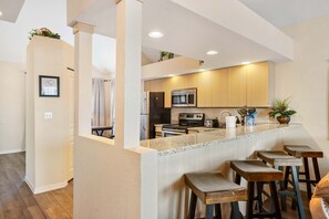 Condo, Multiple Beds, Balcony, Garden View (Meadow Brook Resort Getaway) | Private kitchen | Fridge, microwave, stovetop, dishwasher