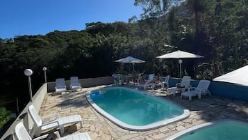 Piscina externa