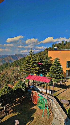 Exterior - Mist n Meadows Resort (Rajgarh)