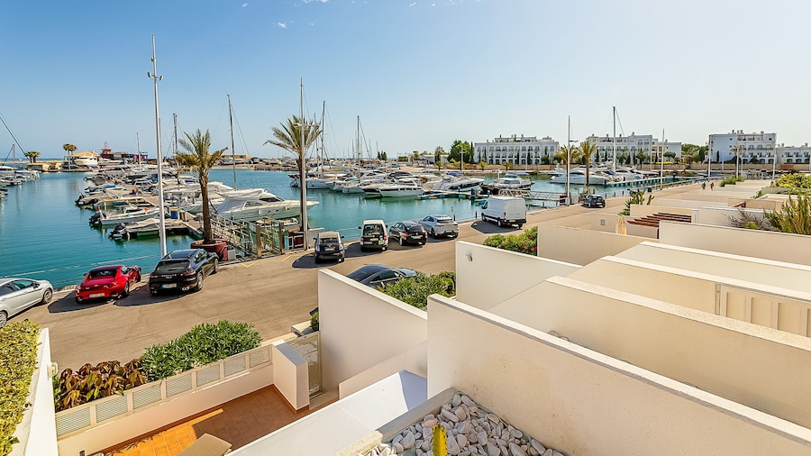 Onde a Marina Casa T2 HsR Vilamarina