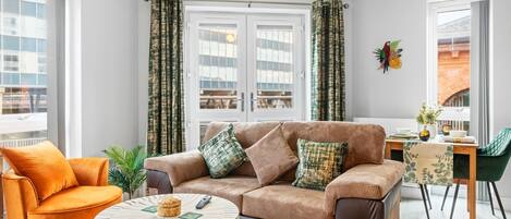 Apartment | Living area