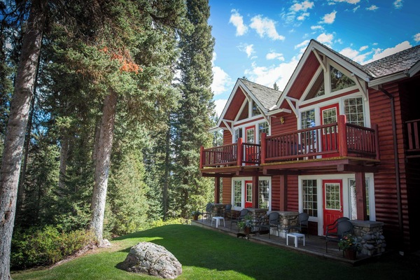 Private balconies and patios offer a peaceful spot to enjoy fresh mountain air and stunning views.