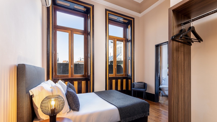 Chic Porto Escape - Spacious & Central