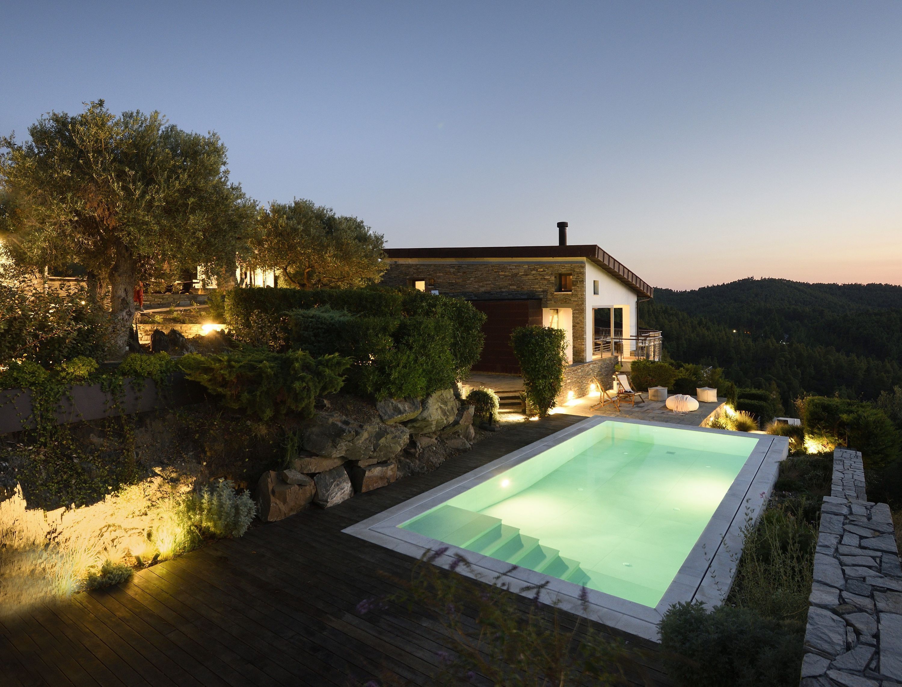 Vila | 3 quartos, escrivaninha, acesso à internet de alta velocidade