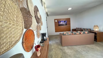 Deluxe House | Living area