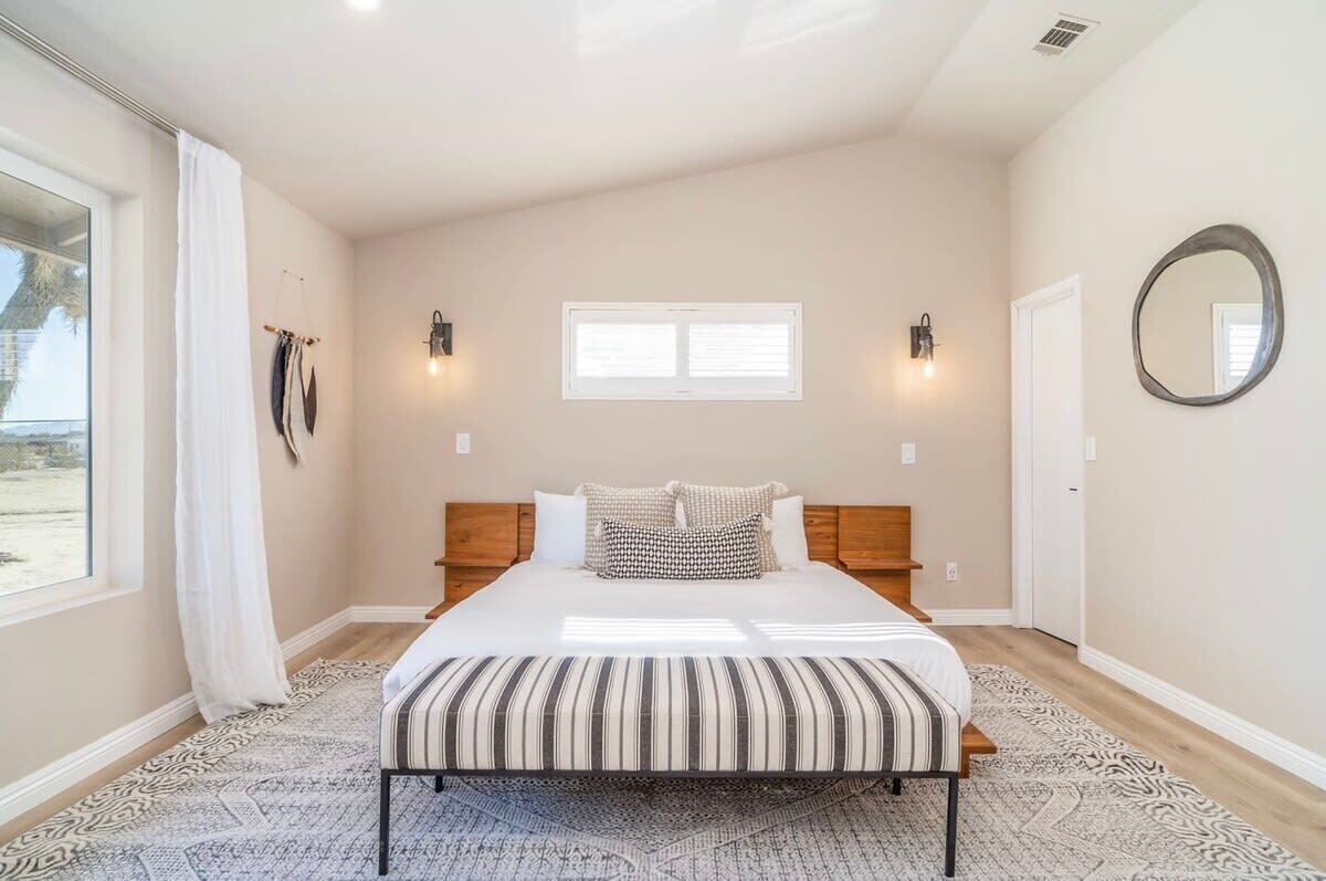 ハウス (4 Bedrooms) | 4 室のベッドルーム、アイロン / アイロン台、ベッドシーツ