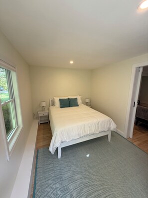 2 soverom, strykejern/-brett, wi-fi og sengetøy