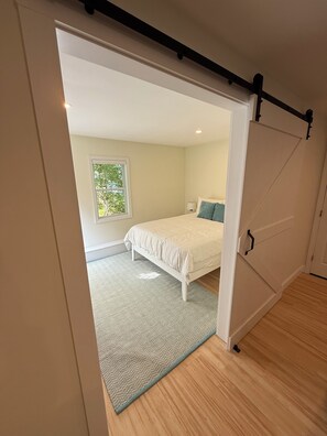 2 bedrooms, iron/ironing board, WiFi, bed sheets - Mere Point Coastal Cottage (Brunswick)