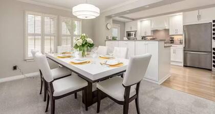 Short North Home 4BR w/backyard- 2 car garage in very safe neighborhood