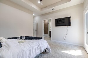 3 bedrooms, WiFi, bed sheets