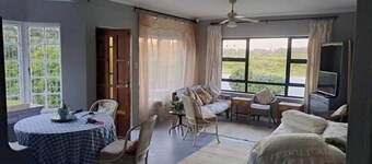 Spacious Tranquil Garden Cottage