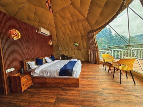 Lovely Nature Glamping- Dome in Gateway of munnar