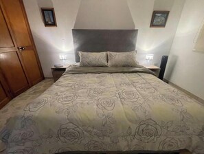 2 chambres, fer et planche à repasser, Wi-Fi, literie fournie