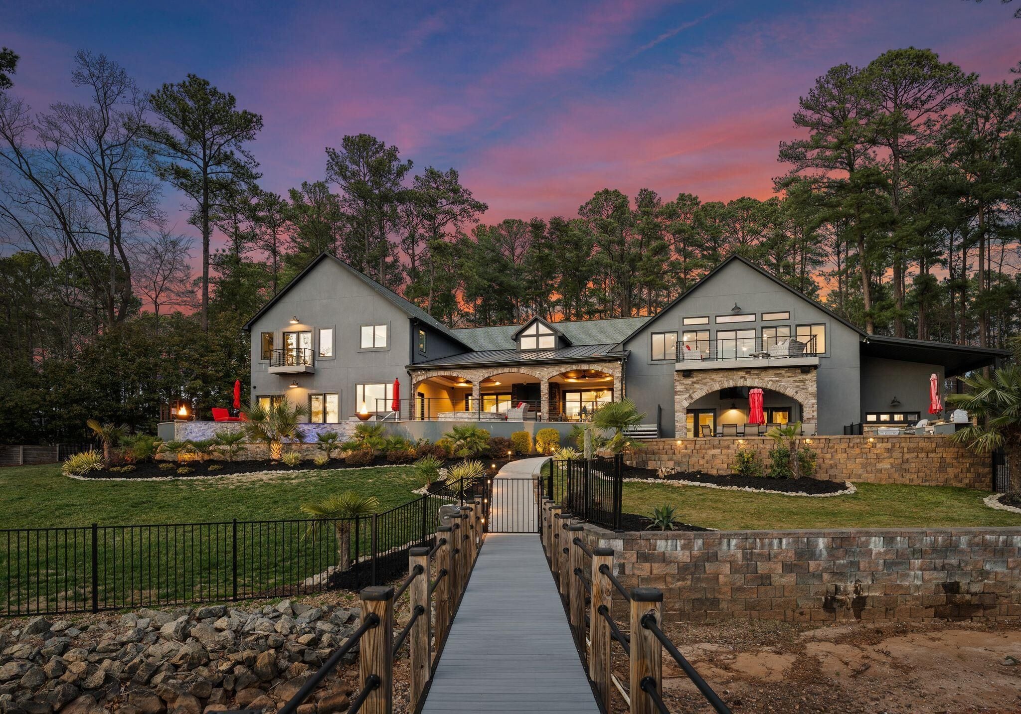 House, Multiple Beds (Lucent Sunset Retreat) | Exterior