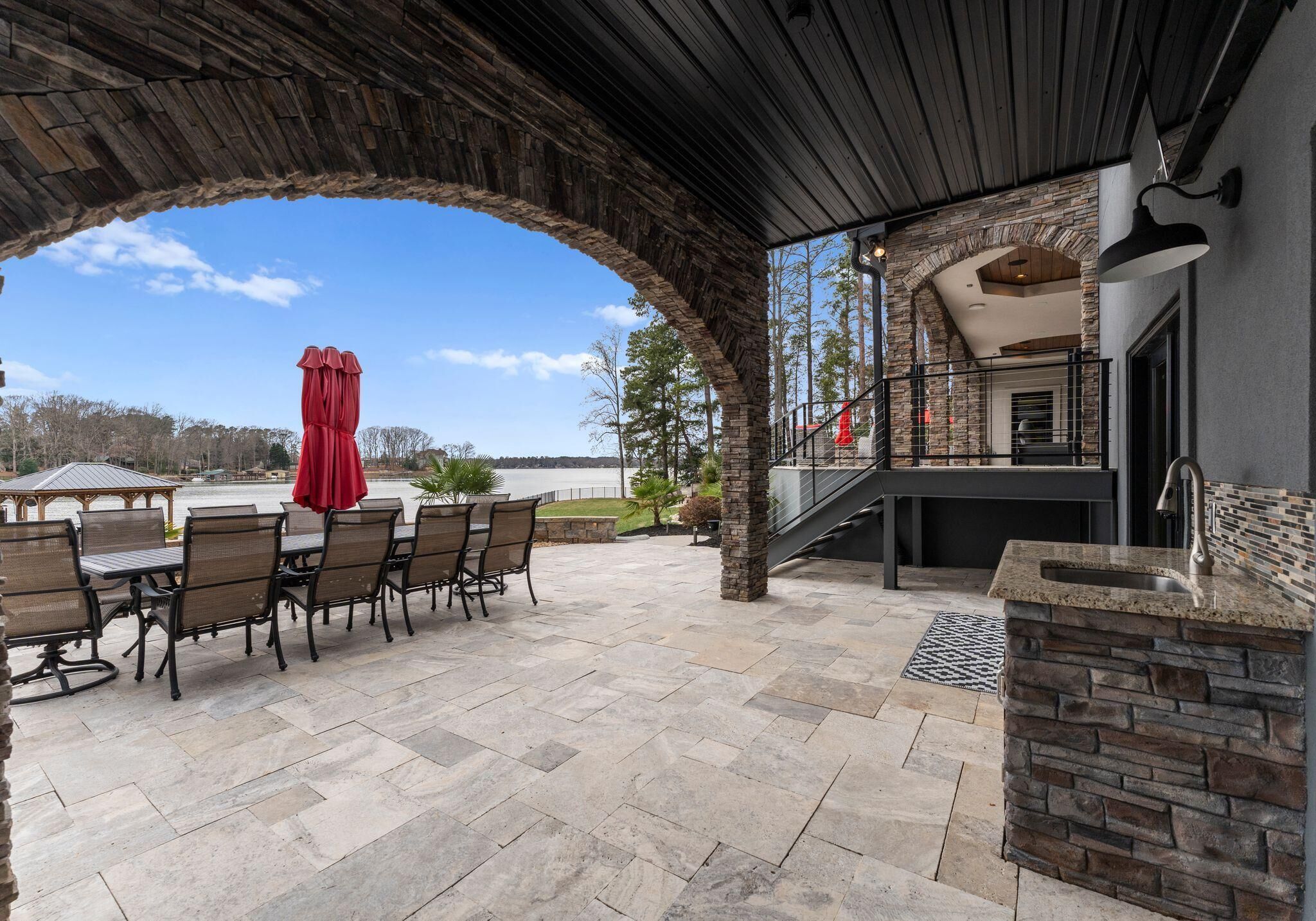 House, Multiple Beds (Lucent Sunset Retreat) | Outdoor dining