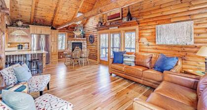 Make Good Choices! LAKE FRONT- 2 King beds and 2 baths