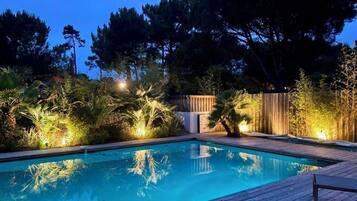 Piscine extérieure, piscine chauffée