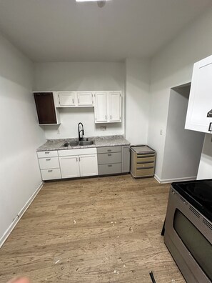 Microonde, forno, piano cottura