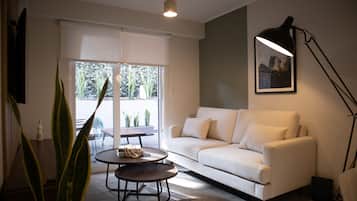 Apartment | Wohnbereich | 46-Zoll-Fernseher mit Digitalempfang