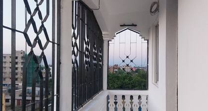 Charming 1-Bedroom BNB Near Mombasa Beaches & Attractions with Modern Amenities"