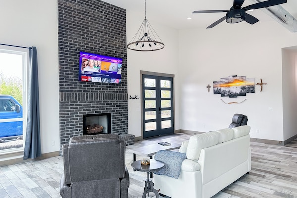 Snuggle up on the stylish couch & enjoy streaming your favorite shows.