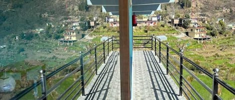 Chambre Double Classique pour 1 personne, vue colline | Terrasse/Patio