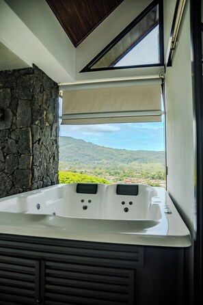 Deluxe Chalet, Balcony, Hill View - Villa Bosque (Turrialba)