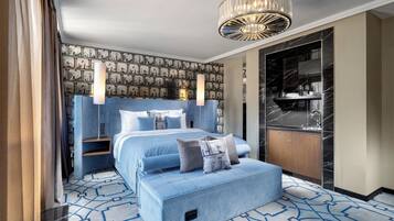 Elizabeth Suite with Terrace | 2 bedrooms, premium bedding, minibar, in-room safe