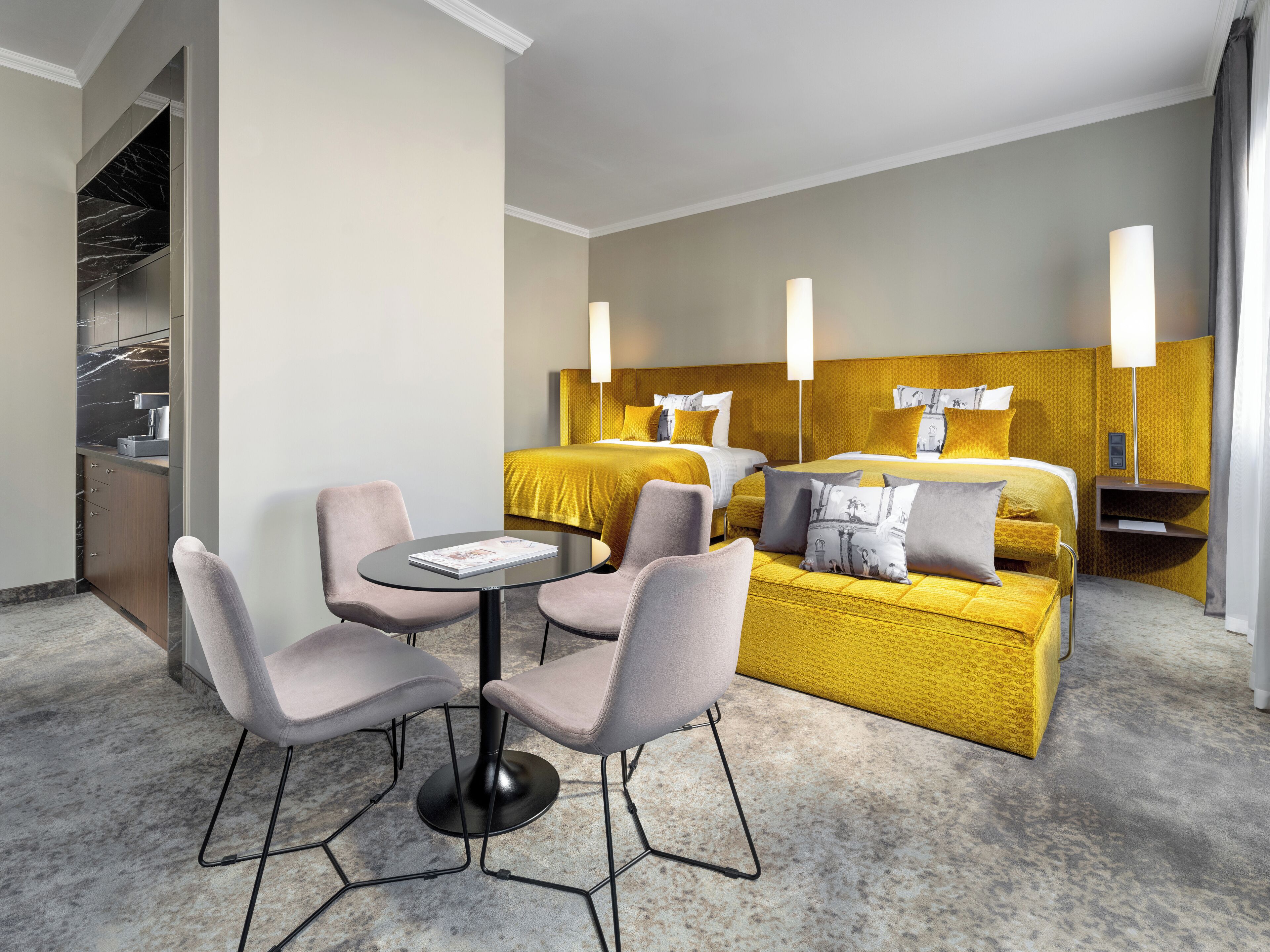 Business tvåbäddsrum | Badrum | Miljövänliga toalettartiklar, hårtork, badrock och tofflor