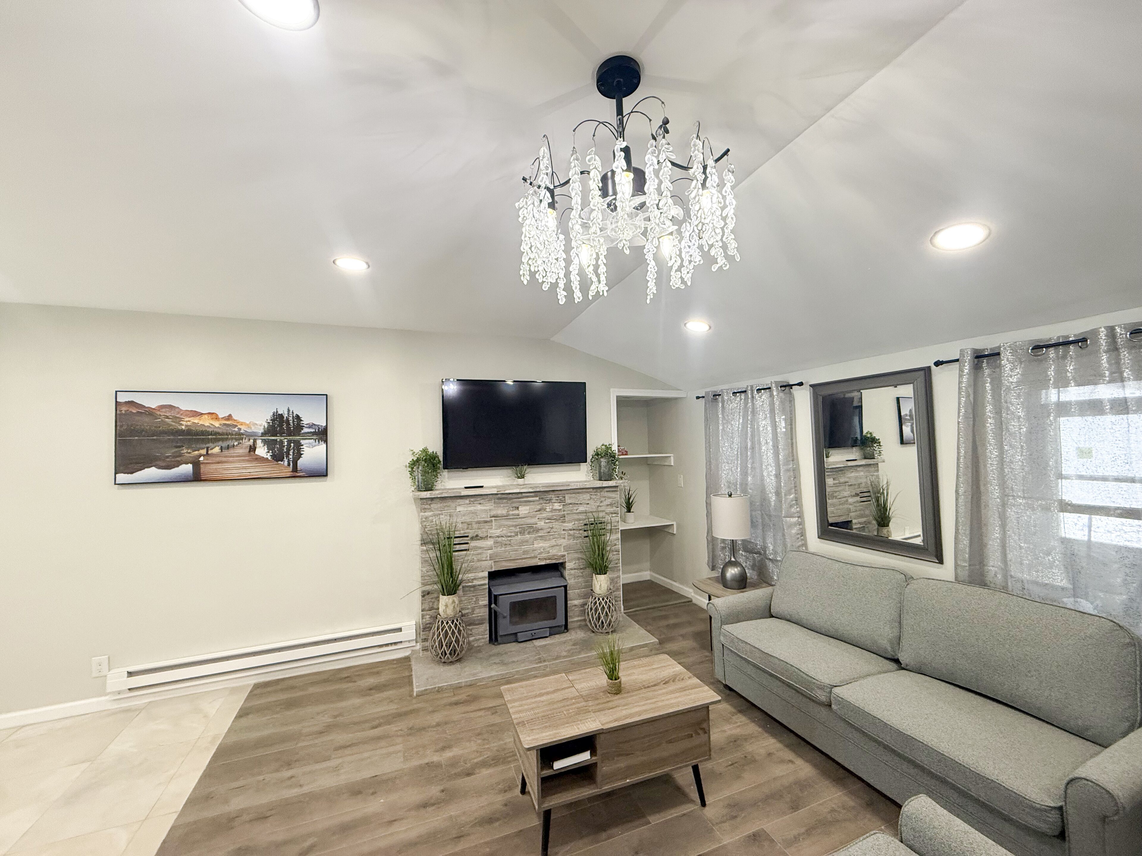 Living room with chandelier 