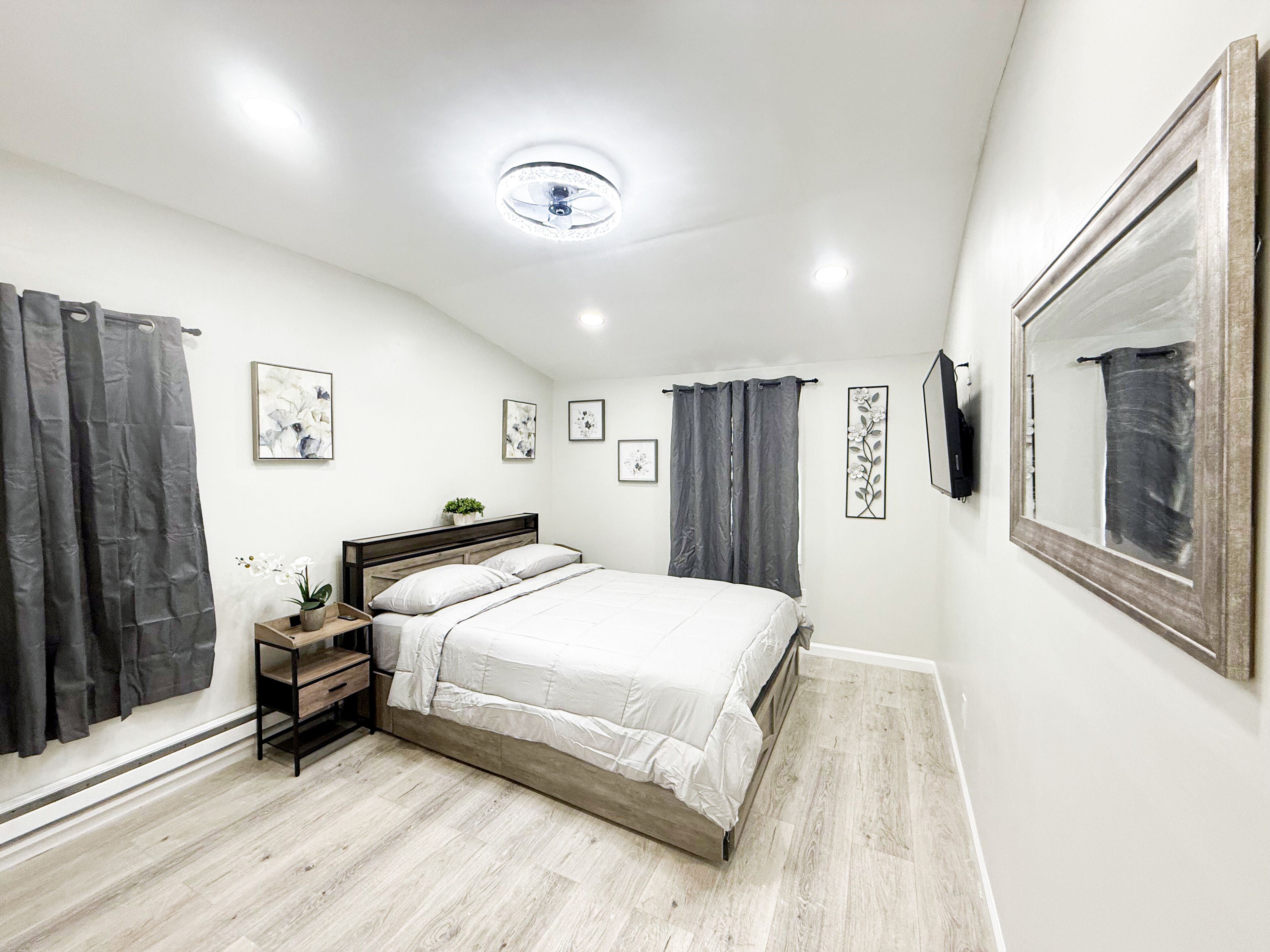 3 bedrooms, iron/ironing board, WiFi