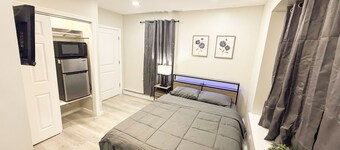 Town & Country Andover, NJ Area- Studio Unit