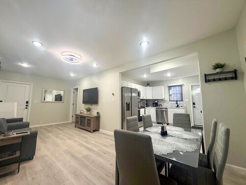 Town & Country Andover NJ Area Apt -1st Fl