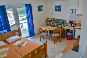 Apartment | Living room - Apartment in Croatia Near Adriatic Coast (Senj)