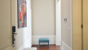 Unclassified image, 4 of 24, button - Charming Central Porto Apartment (Porto)