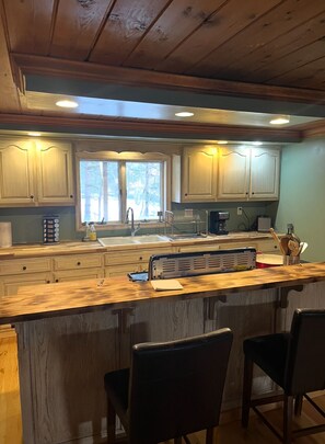 Fridge, microwave, oven, stovetop - Private creek frontage on Penns Creek. Prime fly fishing. (Coburn)