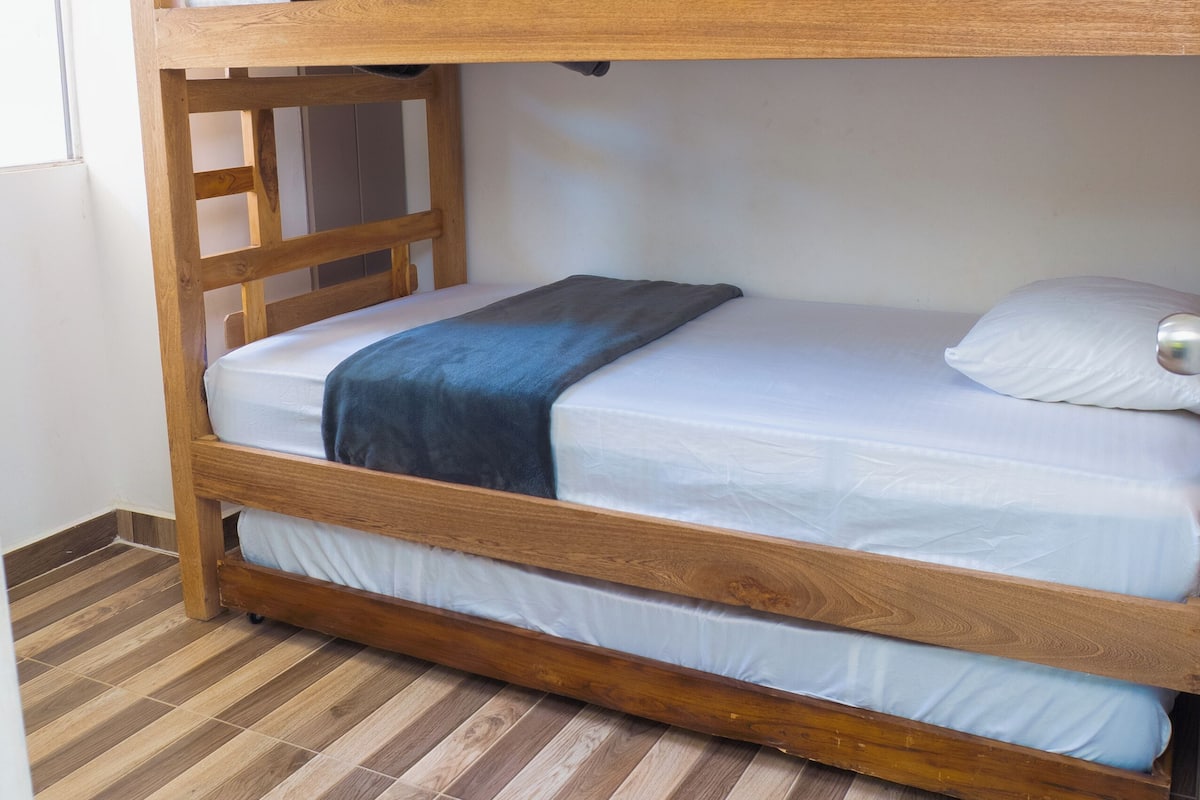 Familie appartement, niet-roken | 2 slaapkamers, een laptopwerkplek, gratis wifi