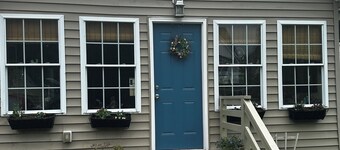 Charming 2-bedroom 1 bath cottage with AC, WiFi in peaceful North Beach, Md.