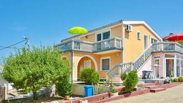 Apartment | Exterior