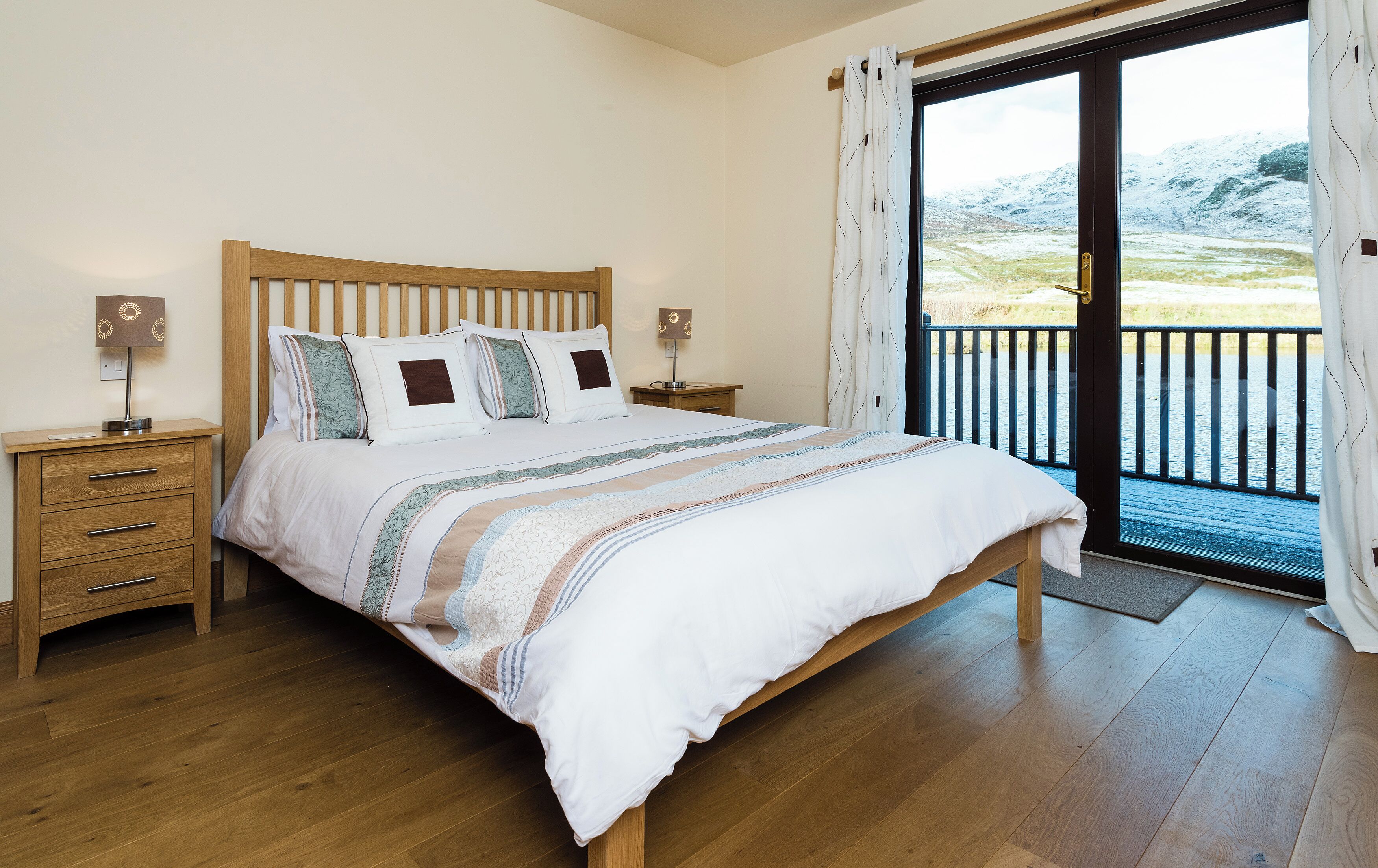 Fer et planche à repasser, Wi-Fi, draps fournis