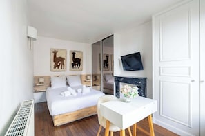 2 chambres, fer et planche Ă repasser, Wi-Fi, draps fournis