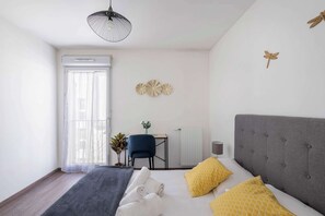 1 bedroom, iron/ironing board, WiFi, bed sheets