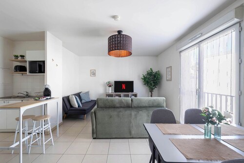 Grand 2P Lumineux, Cosy et au Calme proche Paris !