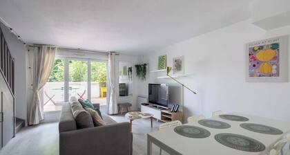 Le Picasso - Metro 5, terrasse, tres calme