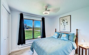 3 bedrooms, desk, iron/ironing board, WiFi