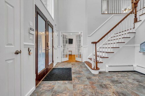 Family Getaway With Fireplace and Patio